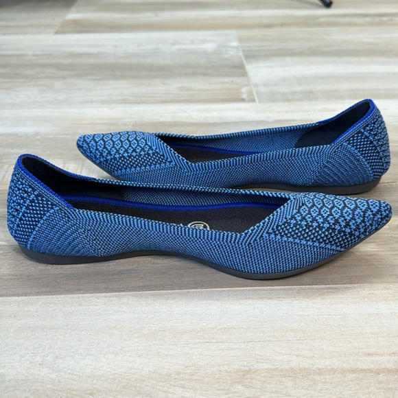 Rothy's Lapis Python Points Snake Print Two Tone Pointy Toe Shoes, size 7 - Picture 8 of 9